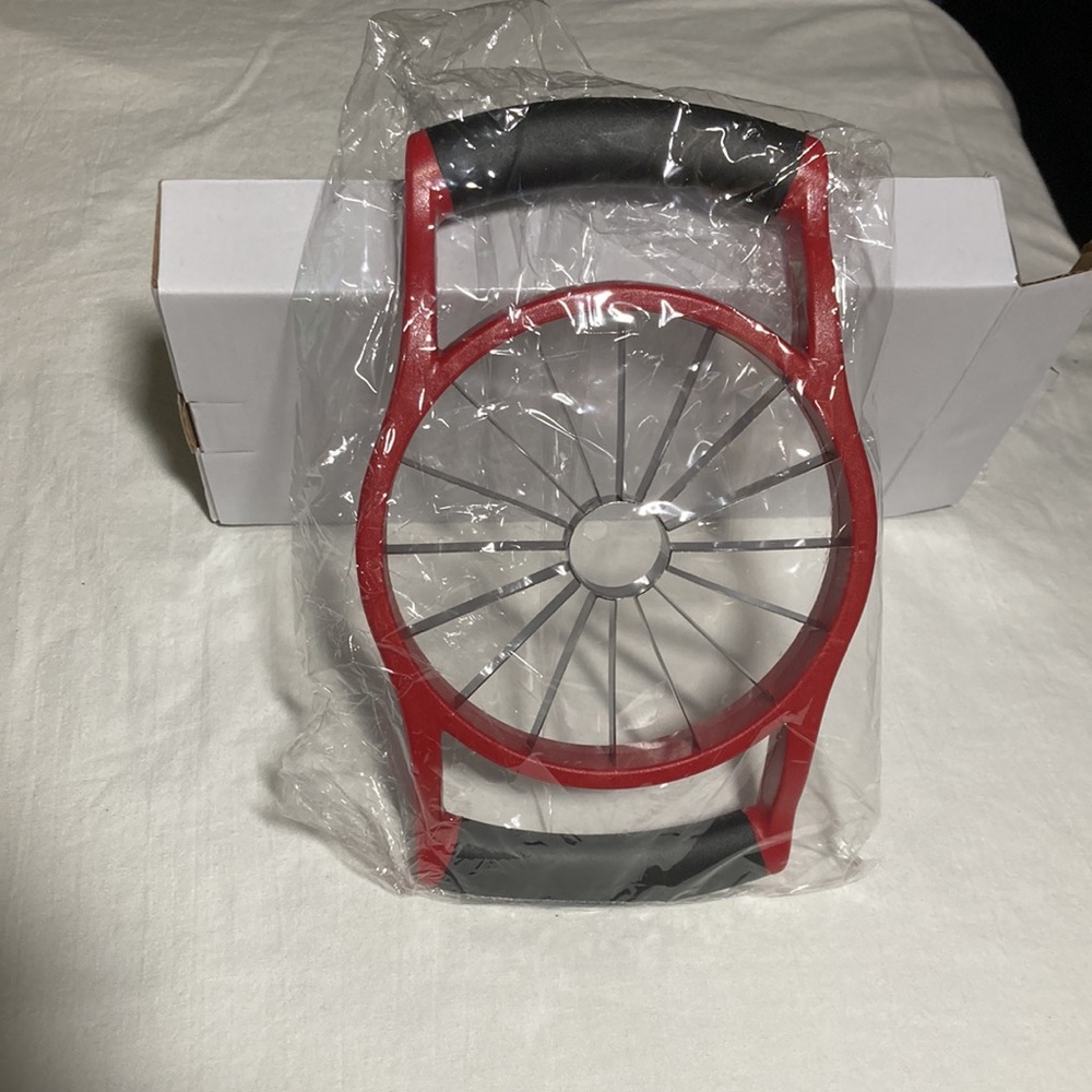 Newness Apple Slicer Corer